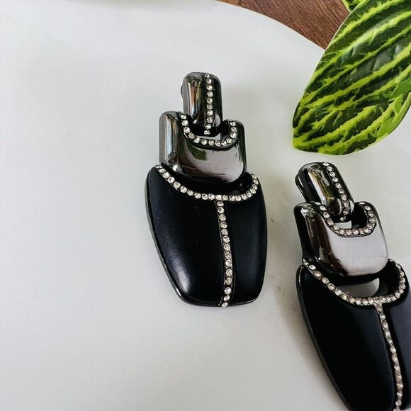 Kara Ross Black Label by Chico’s Huge Black Gunmetal Crystals Clip On Earrings - Picture 4 of 9